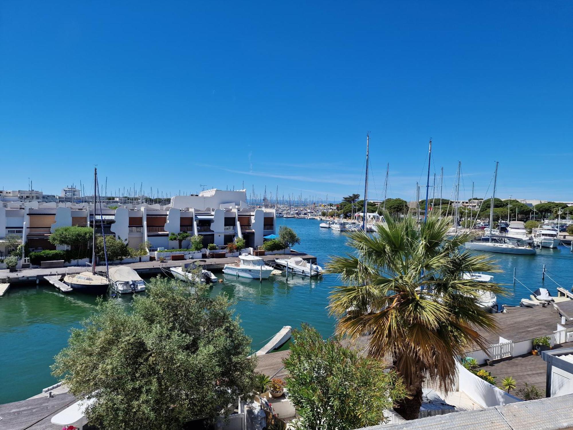 Marina Exceptionnelle - 8 Pers - 120 M2 Vue Mer - Suites Parentales - Cinema - Ponton Le Grau-du-Roi Eksteriør bilde
