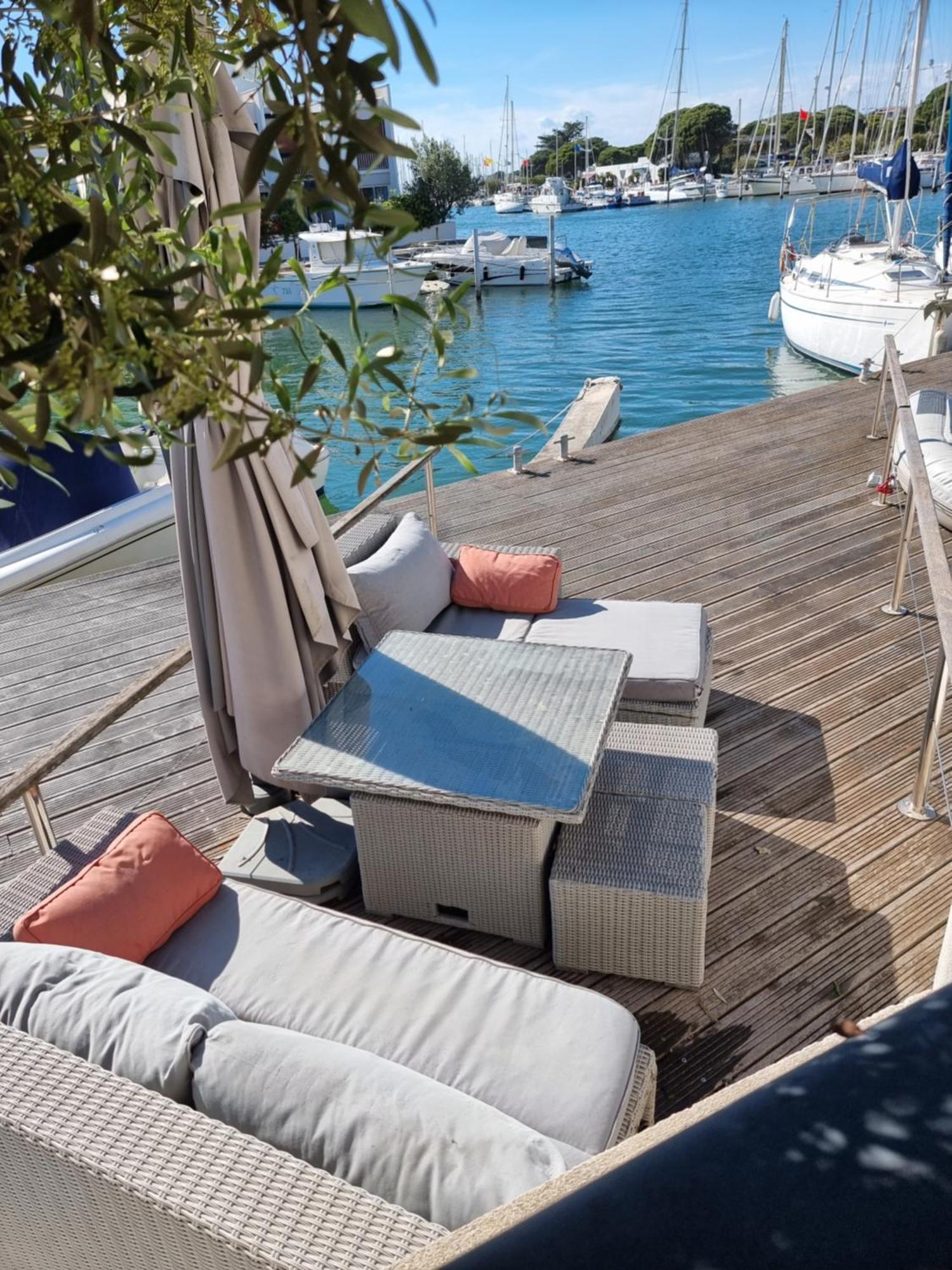 Marina Exceptionnelle - 8 Pers - 120 M2 Vue Mer - Suites Parentales - Cinema - Ponton Le Grau-du-Roi Eksteriør bilde